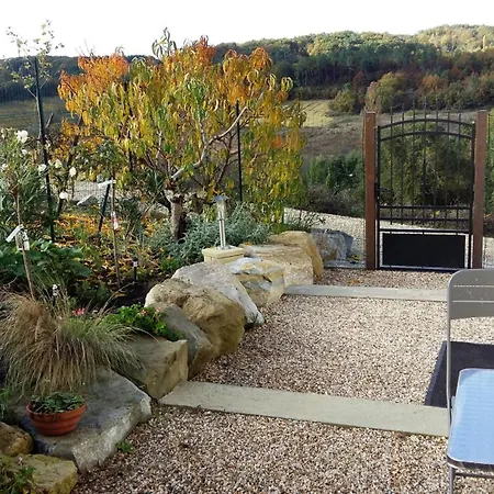 Vineyard View Studio France